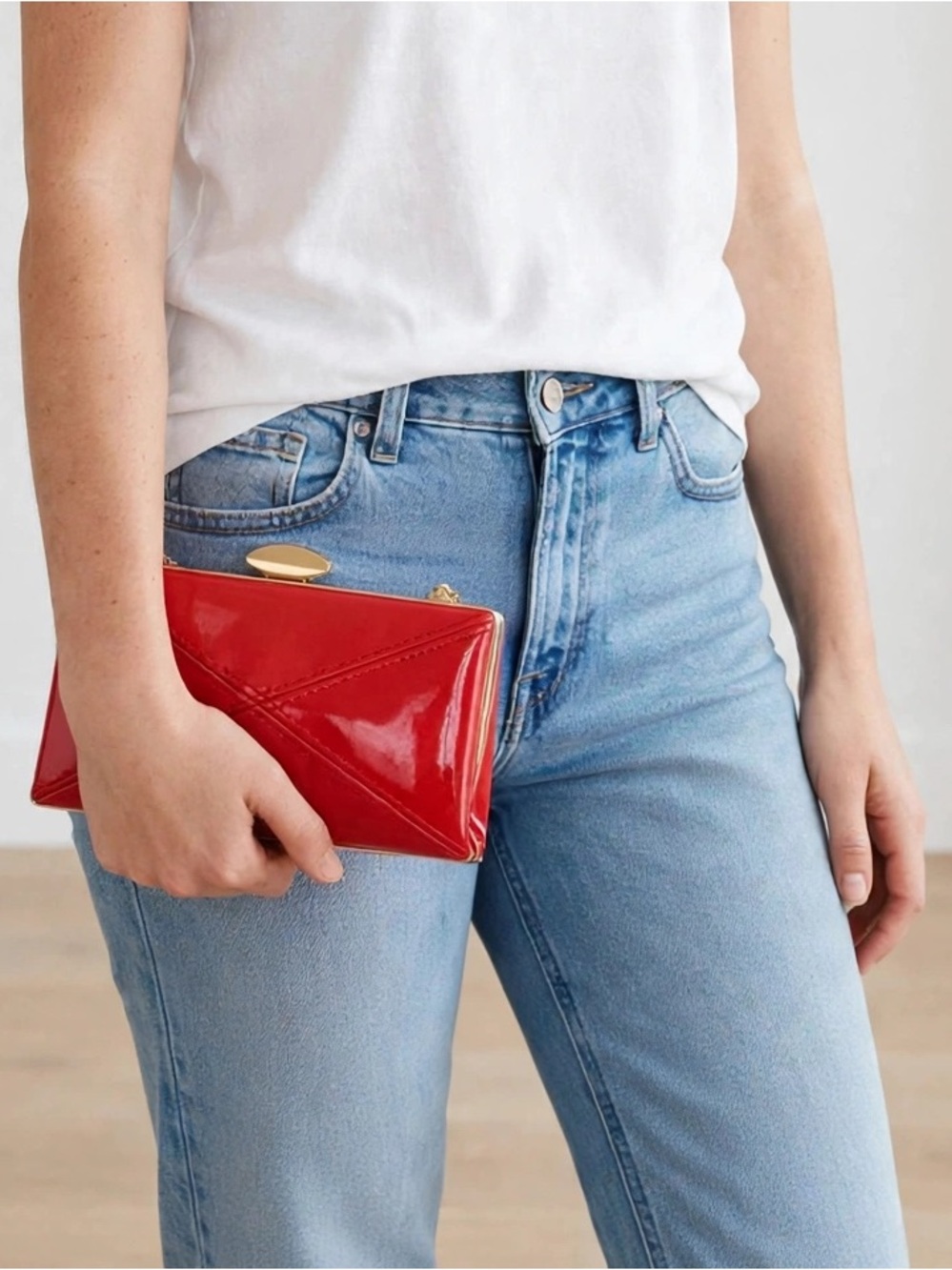 Laura Geometric Poppy Red Clutch